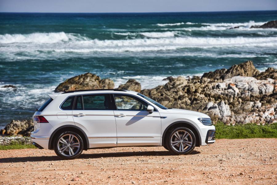  Volkswagen Tiguan R-Line 2016 года  (ZA) (фото 25 из 30)